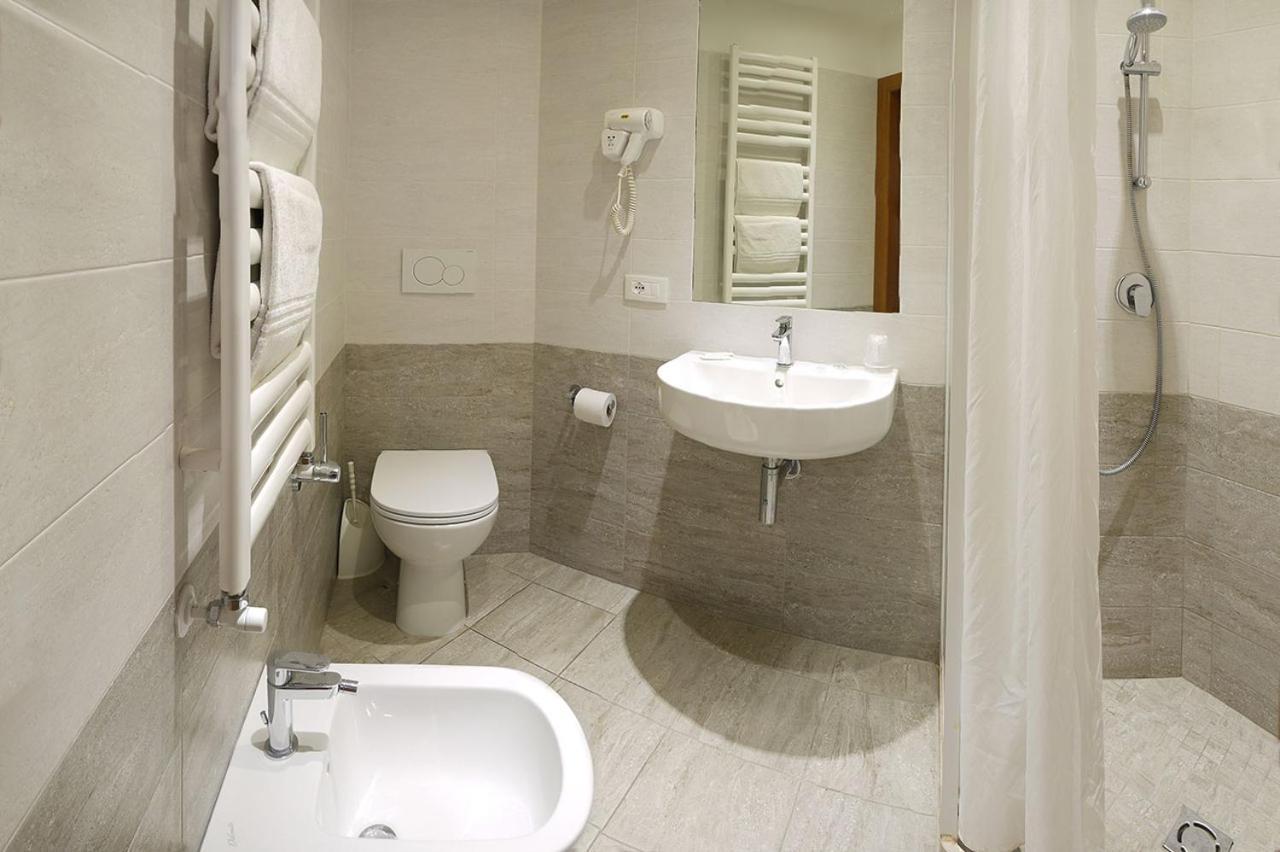Rotonda Hotel 3*