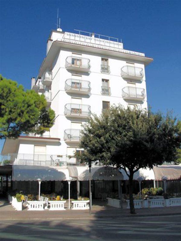 Hotel Rotonda